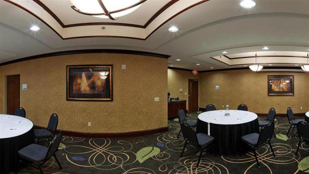 Holiday Inn Express & Suites Poteau By Ihg Exteriér fotografie